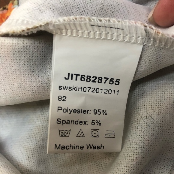 SHEIN floral pencil skirt - Picture 3 of 6